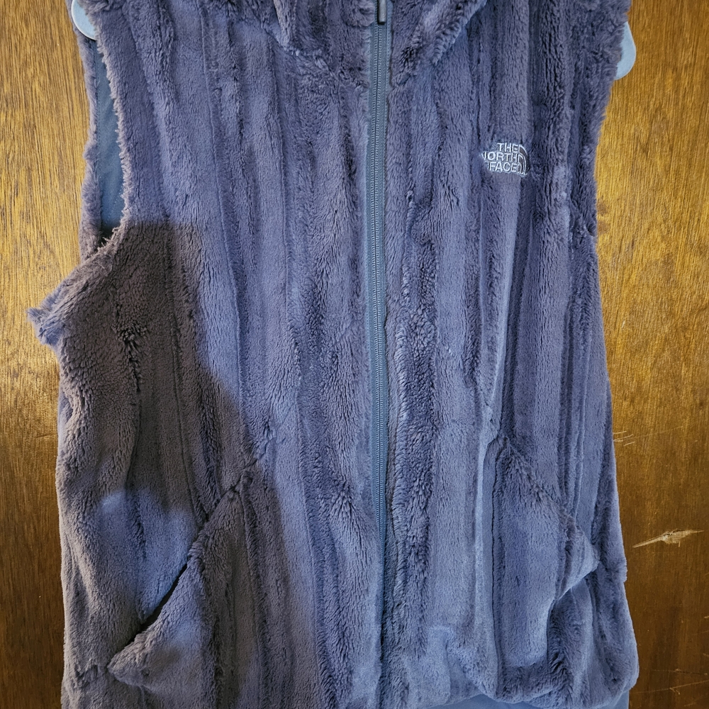 The North Face Furlander Plush Sherpa Faux Fur Hooded Fleece Vest XL